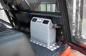 Climatizzatori condizionatori per trattori, escavatori e carrelli elevatori
